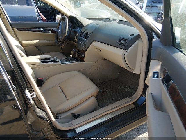 Aukcja sprzedaży 2010 Mercedes-benz C 300 Luxury/sport, vin: WDDGF5EB9AR092328, numer aukcji: 45020017
