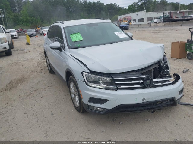 Продаж на аукціоні авто 2018 Volkswagen Tiguan 2.0t S, vin: 3VV1B7AX5JM017976, номер лоту: 45020046
