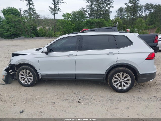 Продаж на аукціоні авто 2018 Volkswagen Tiguan 2.0t S, vin: 3VV1B7AX5JM017976, номер лоту: 45020046