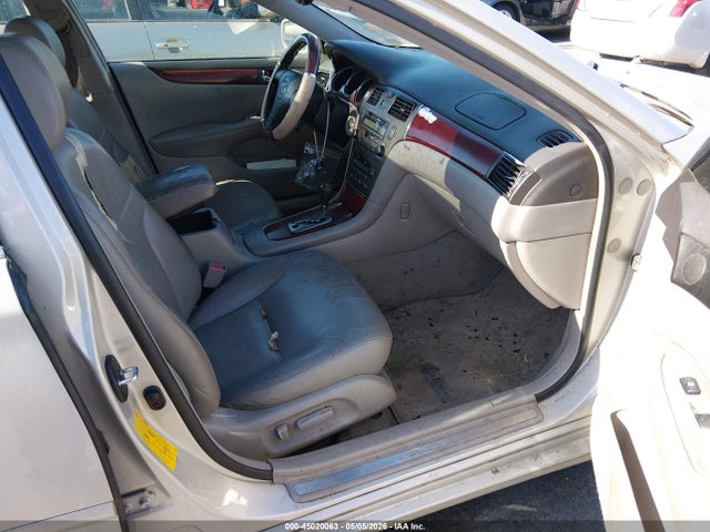 Продаж на аукціоні авто 2002 Lexus Es 300, vin: JTHBF30G720080744, номер лоту: 45020063