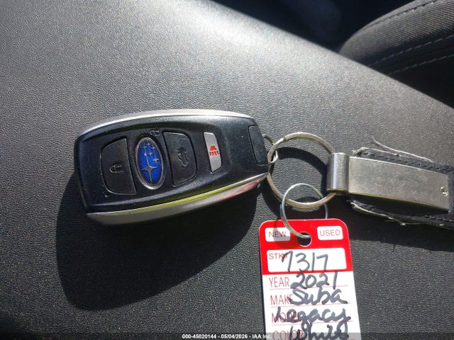 Продаж на аукціоні авто 2021 Subaru Legacy Premium, vin: 4S3BWAF67M3020758, номер лоту: 45020144