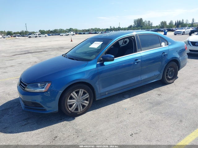 2017 Volkswagen Jetta 1.4t S მანქანა იყიდება აუქციონზე, vin: 3VW2B7AJ2HM327542, აუქციონის ნომერი: 45020163