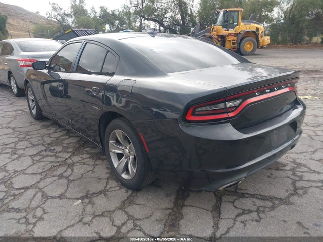2016 Dodge Charger Sxt მანქანა იყიდება აუქციონზე, vin: 2C3CDXHG8GH215714, აუქციონის ნომერი: 45020167