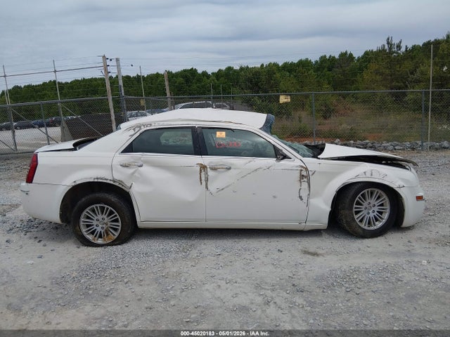 Продаж на аукціоні авто 2010 Chrysler 300 Touring, vin: 2C3CA4CD1AH101436, номер лоту: 45020183