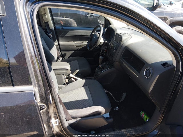 45020195 :رقم المزاد ، 1J4FF47B59D121484 vin ، 2009 Jeep Compass Sport مزاد بيع