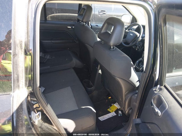45020195 :رقم المزاد ، 1J4FF47B59D121484 vin ، 2009 Jeep Compass Sport مزاد بيع