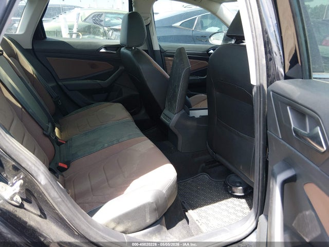 Aukcja sprzedaży 2025 Volkswagen Jetta 1.5t Sel, vin: 3VWGX7BU9SM008985, numer aukcji: 45020226