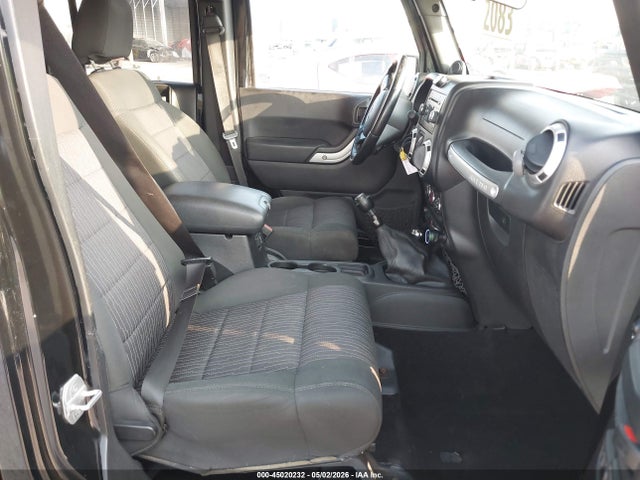 45020232 :رقم المزاد ، 1C4BJWEG9CL224241 vin ، 2012 Jeep Wrangler Unlimited Sahara مزاد بيع