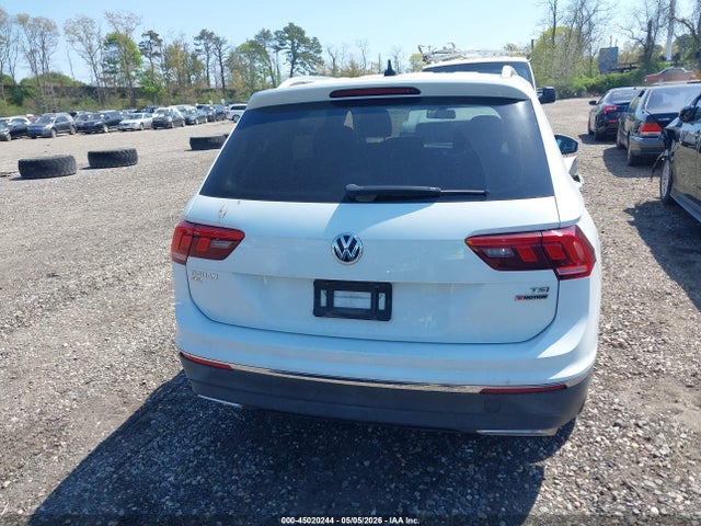 Auction sale of the 2018 Volkswagen Tiguan 2.0t Se/2.0t Sel, vin: 3VV2B7AX3JM145878, lot number: 45020244