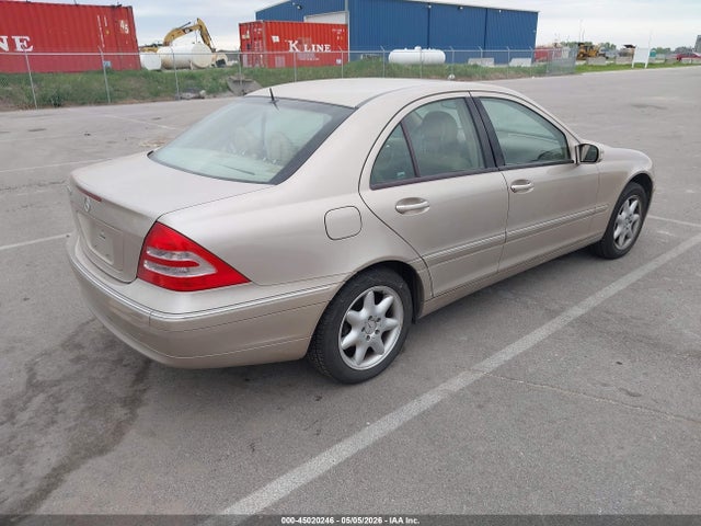 Продаж на аукціоні авто 2002 Mercedes-benz C 240, vin: WDBRF61J82F181301, номер лоту: 45020246
