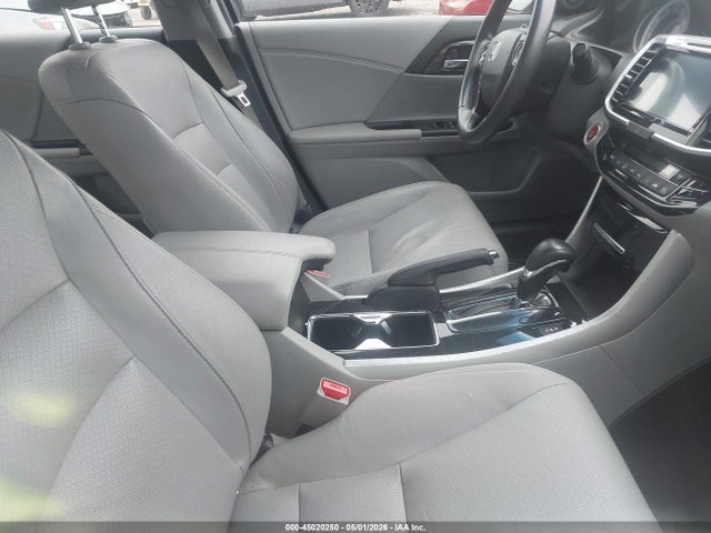 Продаж на аукціоні авто 2017 Honda Accord Ex-l, vin: 1HGCR2F87HA008468, номер лоту: 45020250