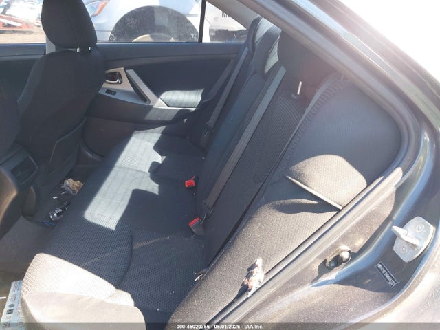 45020256 :رقم المزاد ، 4T1BF3EK6AU041323 vin ، 2010 Toyota Camry Se مزاد بيع