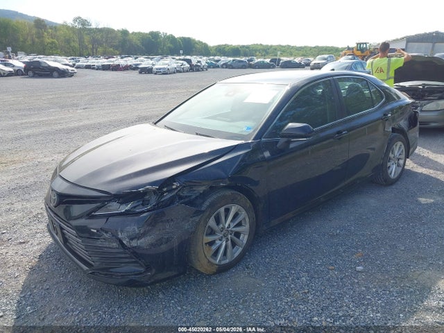 Продажа на аукционе авто 2021 Toyota Camry Le, vin: 4T1C11AK7MU430599, номер лота: 45020262