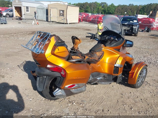 45020283 :رقم المزاد ، 2BXNBDD16EV000499 vin ، 2014 Can-am Spyder Roadster Rt/rts/rt Limited مزاد بيع