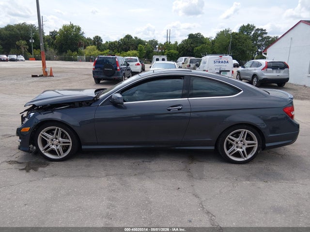 45020314 :رقم المزاد ، WDDGJ8JB1EG318899 vin ، 2014 Mercedes-benz C 350 Sport 4matic مزاد بيع