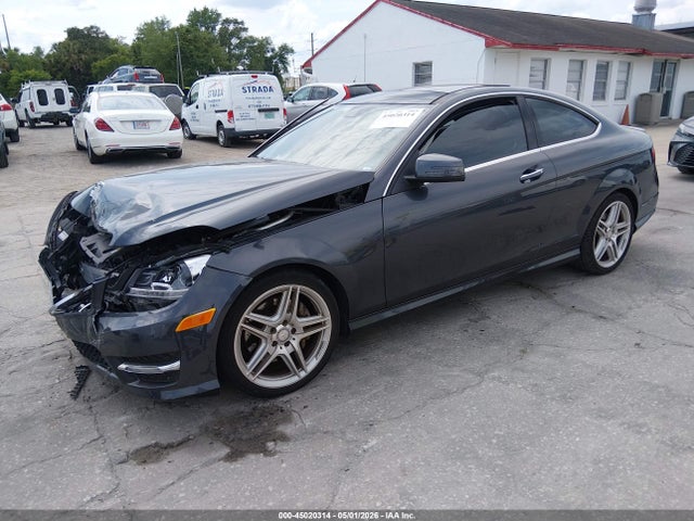 45020314 :رقم المزاد ، WDDGJ8JB1EG318899 vin ، 2014 Mercedes-benz C 350 Sport 4matic مزاد بيع