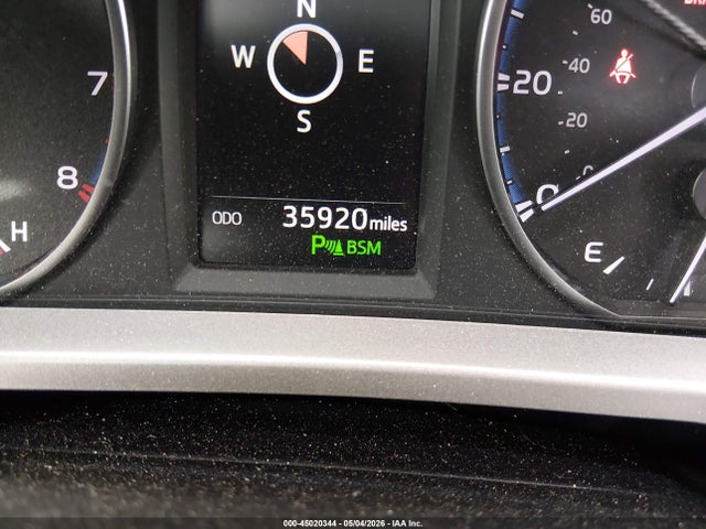 Продажа на аукционе авто 2018 Toyota Rav4 Xle, vin: JTMRFREV9JJ196370, номер лота: 45020344