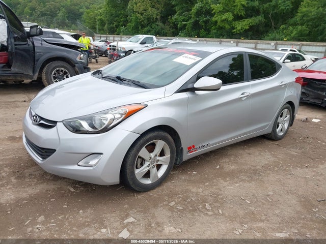 Auction sale of the 2013 Hyundai Elantra Gls, vin: KMHDH4AE9DU892190, lot number: 45020494