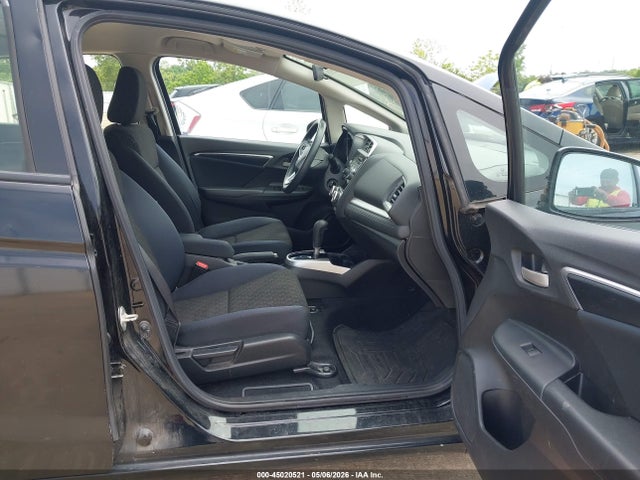 Продажа на аукционе авто 2016 Honda Fit Lx, vin: JHMGK5H54GX022203, номер лота: 45020521