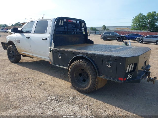 45020534 :رقم المزاد ، 3C63RRGL8FG518523 vin ، 2015 Ram 3500 Tradesman مزاد بيع