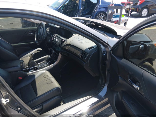 Продажа на аукционе авто 2017 Honda Accord Sport, vin: 1HGCR2F55HA159413, номер лота: 45020557