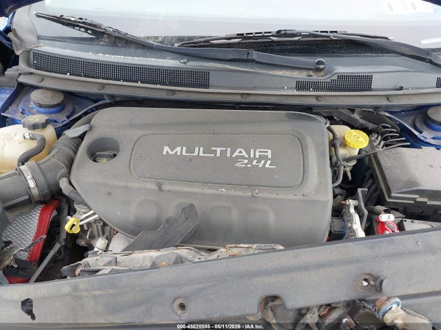 1C3CCCAB6FN730985 Chrysler 200 Limited
