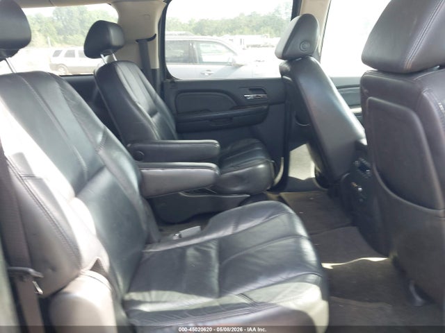 45020620 :رقم المزاد ، 1GKFK66897J291157 vin ، 2007 Gmc Yukon Xl 1500 Denali مزاد بيع