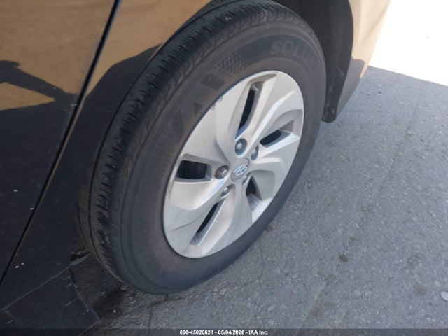 Продажа на аукционе авто 2015 Hyundai Sonata Hybrid, vin: KMHEC4A42FA131290, номер лота: 45020621