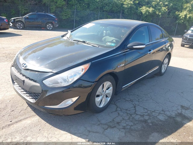 Продажа на аукционе авто 2015 Hyundai Sonata Hybrid, vin: KMHEC4A42FA131290, номер лота: 45020621