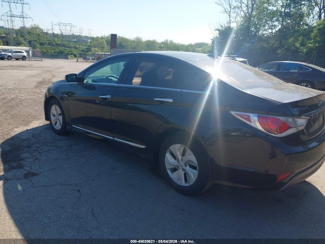 Продажа на аукционе авто 2015 Hyundai Sonata Hybrid, vin: KMHEC4A42FA131290, номер лота: 45020621
