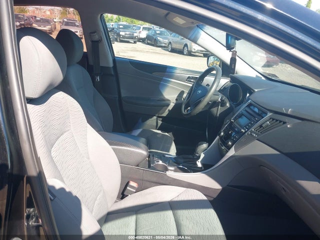 Продажа на аукционе авто 2015 Hyundai Sonata Hybrid, vin: KMHEC4A42FA131290, номер лота: 45020621