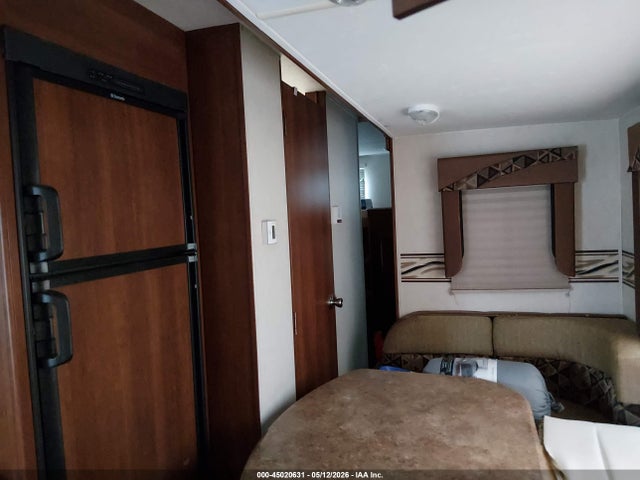 Продажа на аукционе авто 2013 Coachmen Freedom Express, vin: 5ZT2FEBB8DA007776, номер лота: 45020631