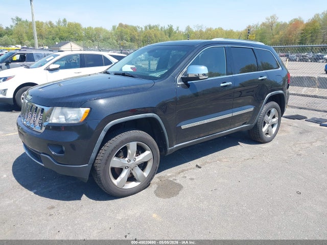 45020690 :رقم المزاد ، 1J4RR6GT2BC586583 vin ، 2011 Jeep Grand Cherokee Overland مزاد بيع