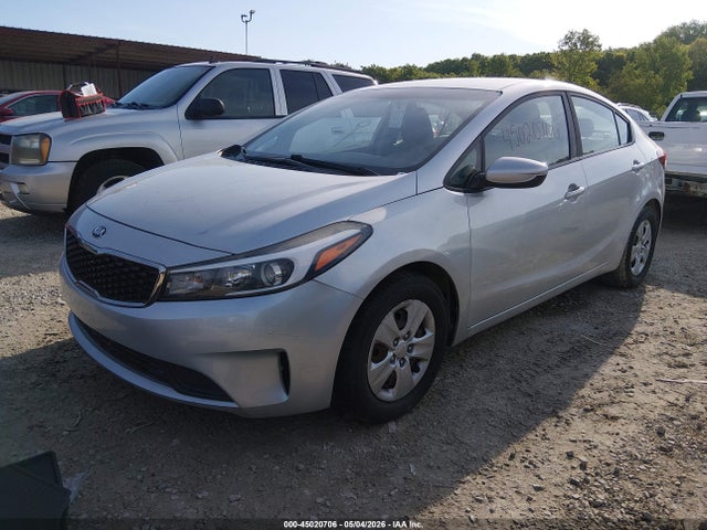 45020706 :رقم المزاد ، 3KPFK4A71HE051551 vin ، 2017 Kia Forte Lx مزاد بيع