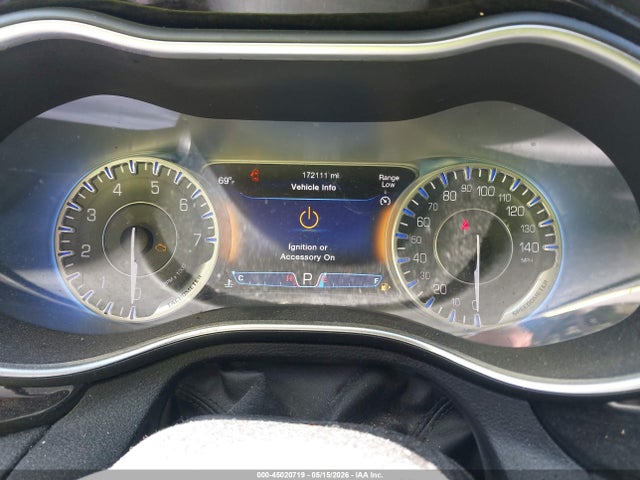Aukcja sprzedaży 2015 Chrysler 200 C, vin: 1C3CCCCG5FN527112, numer aukcji: 45020719