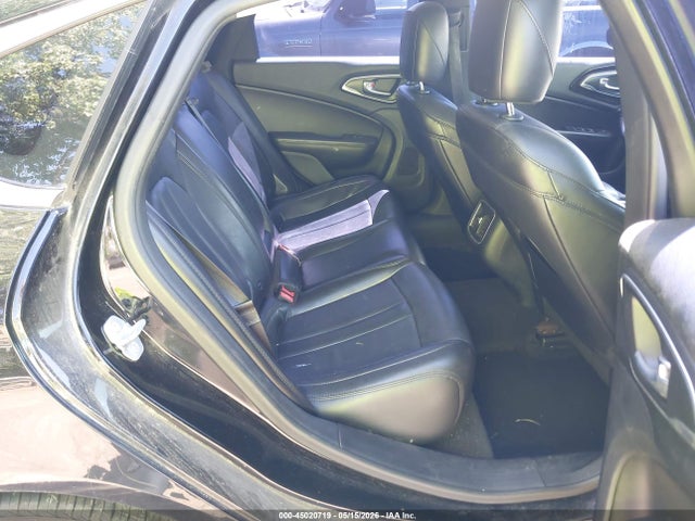 Aukcja sprzedaży 2015 Chrysler 200 C, vin: 1C3CCCCG5FN527112, numer aukcji: 45020719