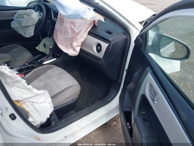 Продаж на аукціоні авто 2017 Toyota Corolla Le, vin: 5YFBURHE8HP666543, номер лоту: 45020742