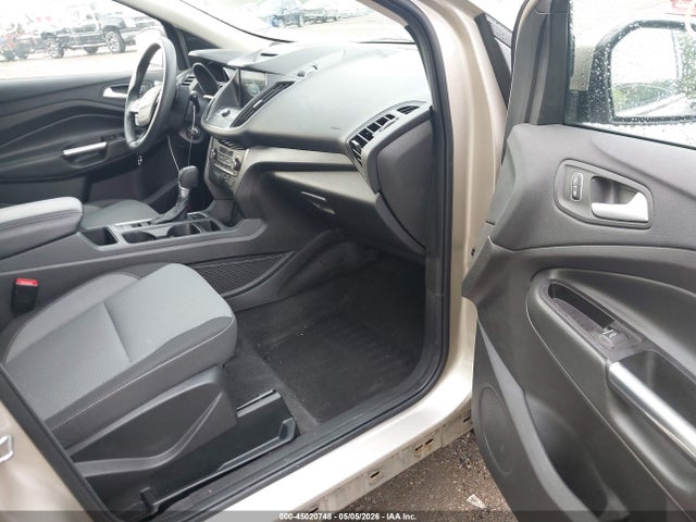 2017 Ford Escape Se მანქანა იყიდება აუქციონზე, vin: 1FMCU0GD4HUD83595, აუქციონის ნომერი: 45020748