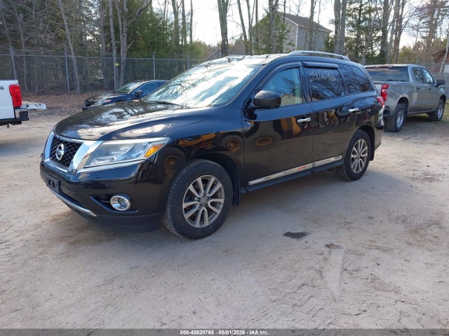 45020765 :رقم المزاد ، 5N1AR2MM3FC611999 vin ، 2015 Nissan Pathfinder Sl مزاد بيع
