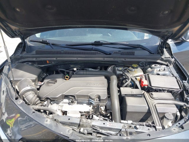 1G1ZG5ST1MF053700 Chevrolet Malibu Fwd Rs