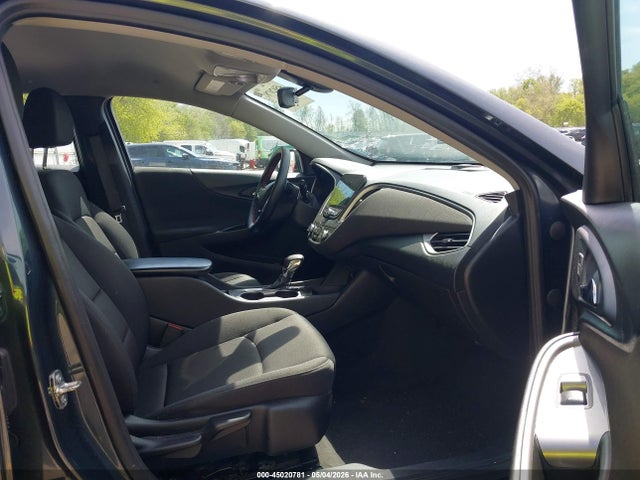 1G1ZG5ST1MF053700 Chevrolet Malibu Fwd Rs