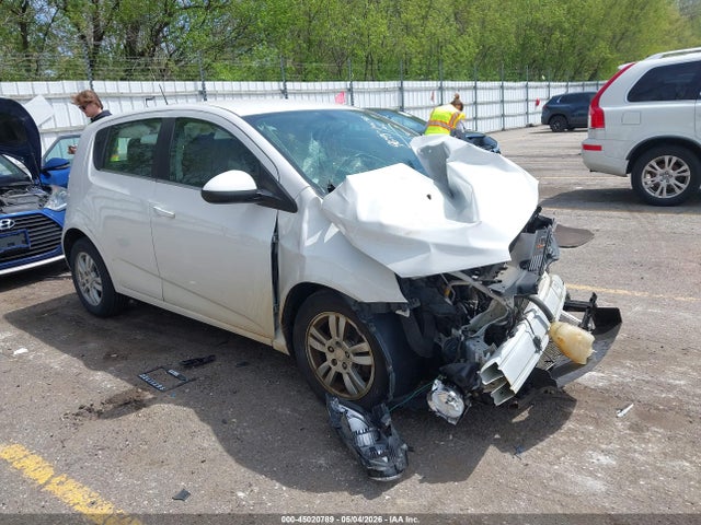 Aukcja sprzedaży 2016 Chevrolet Sonic Lt Auto, vin: 1G1JC6SH1G4129698, numer aukcji: 45020789