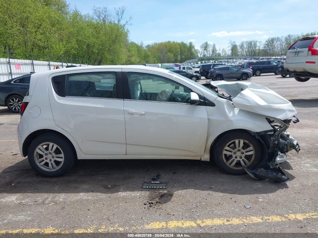 Aukcja sprzedaży 2016 Chevrolet Sonic Lt Auto, vin: 1G1JC6SH1G4129698, numer aukcji: 45020789