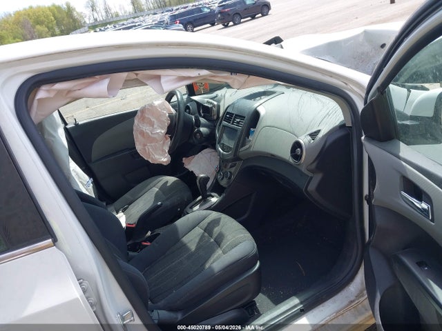 Aukcja sprzedaży 2016 Chevrolet Sonic Lt Auto, vin: 1G1JC6SH1G4129698, numer aukcji: 45020789