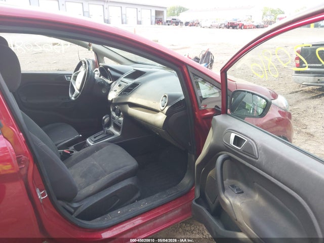 45020810 :رقم المزاد ، 3FADP4BJ1EM136223 vin ، 2014 Ford Fiesta Se مزاد بيع