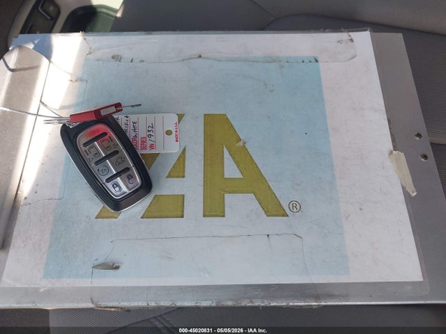 Продажа на аукционе авто 2020 Chrysler Pacifica Touring, vin: 2C4RC1FGXLR261932, номер лота: 45020831