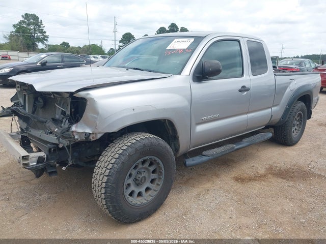 45020835 :رقم المزاد ، 5TFTX4CNXFX054994 vin ، 2015 Toyota Tacoma مزاد بيع