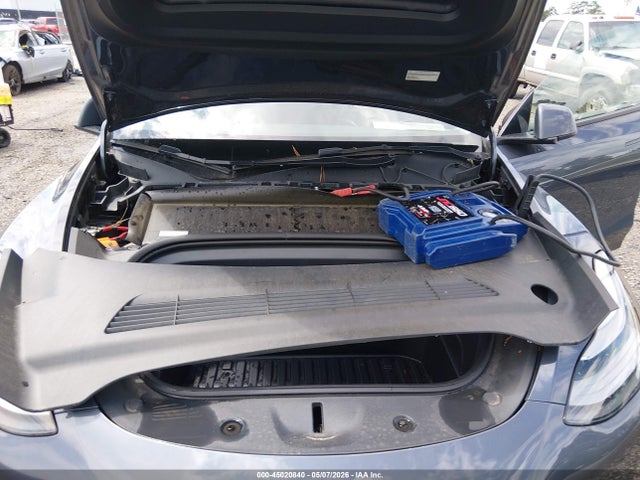 Продажа на аукционе авто 2023 Tesla Model Y Awd/long Range Dual Motor All-wheel Drive, vin: 7SAYGAEE3PF671315, номер лота: 45020840