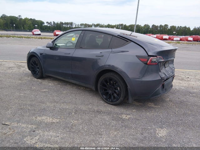 Продажа на аукционе авто 2023 Tesla Model Y Awd/long Range Dual Motor All-wheel Drive, vin: 7SAYGAEE3PF671315, номер лота: 45020840