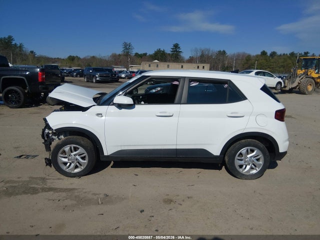45020887 :رقم المزاد ، KMHRB8A34MU069423 vin ، 2021 Hyundai Venue Se مزاد بيع